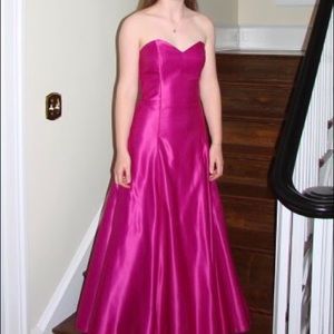 *SALE* Jessica McClintock Prom Dress Strapless